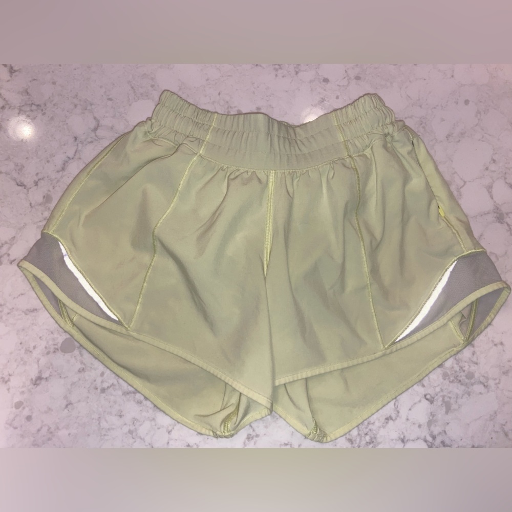 Lululemon hotty hot shorts
